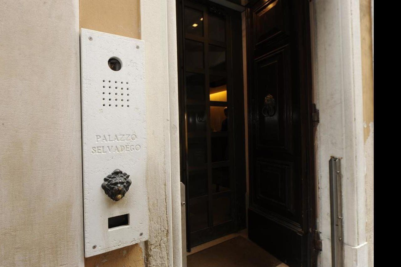 Отель Palazzo Selvadego Венеция Экстерьер фото